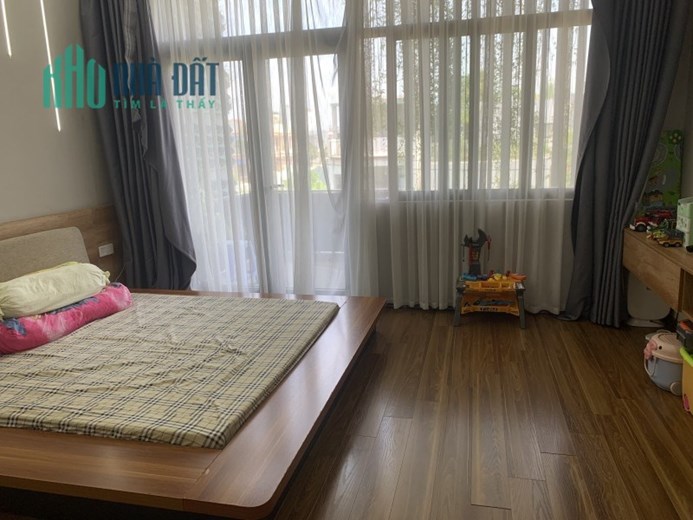 ► Mặt Tiền đường 18m Khuê Trung gần Nguyễn Hữu Thọ 4 tầng Đẹp Chất