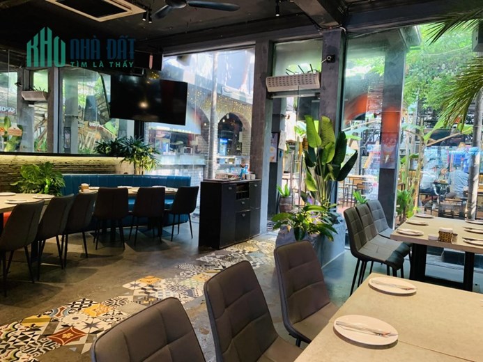 MẶT PHỐ YÊN LÃNG  TRUNG TÂM ĐỐNG ĐA DIỆN TÍCH RỘNG MẶT TIỀN TO VỈA HÈ SÂN BAY VỊ TRÍ ĐẮC ĐỊA KINH