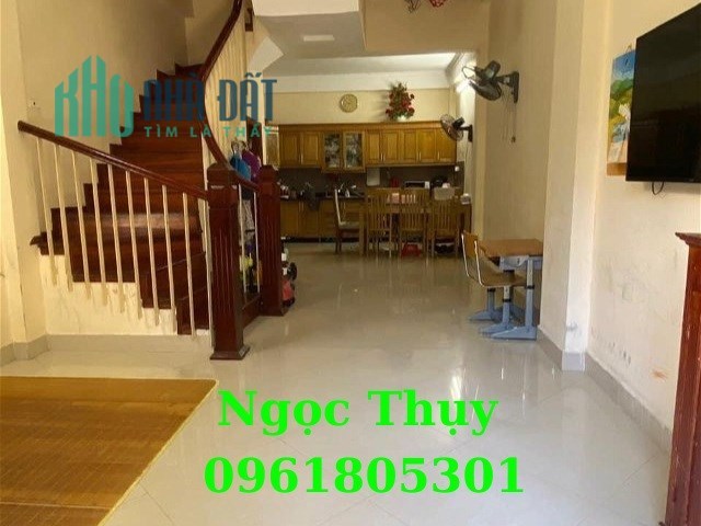 Siêu Phẩm Ngọc Thụy đầu tư dòng tiền 40m2, nhỉnh 5 tỷ Long Biên Hà Nội.