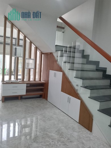 Bán nhà đẹp hẻm 6m ngay Nguyễn Sơn 4 x 12- 5 tầng BTCT chỉ 5,8  ty TL