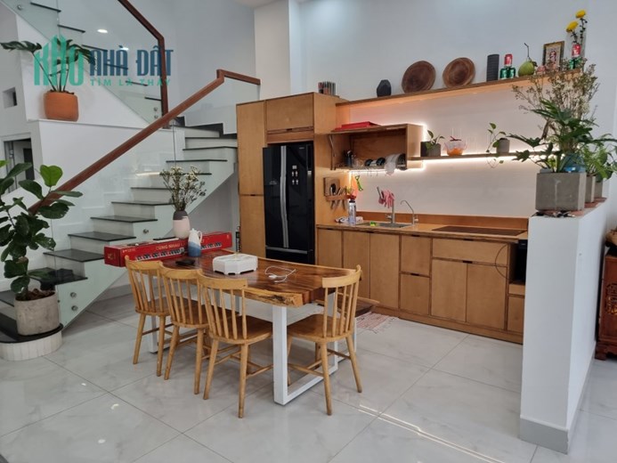 Thới Tam Thôn Hóc Môn DT 5x21 Full thổ cư, khu dân cư đường 12m
