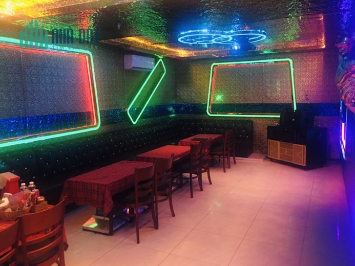 QUÁN KARAOKE MAI HÀ ĐÃ TRỞ LẠI SAU NHIỀU NĂM NGHỈ DỊCH