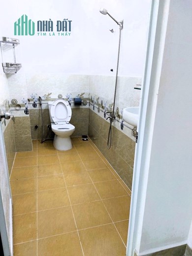 Cho thuê nhà 1T1L 120m2 2pn hẻm 8m đường Tô Ngọc Vân Linh Đông