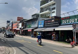 NHÀ HẺM Ô TÔ TRÁNH GẦN VINHOMES GRAND PARK