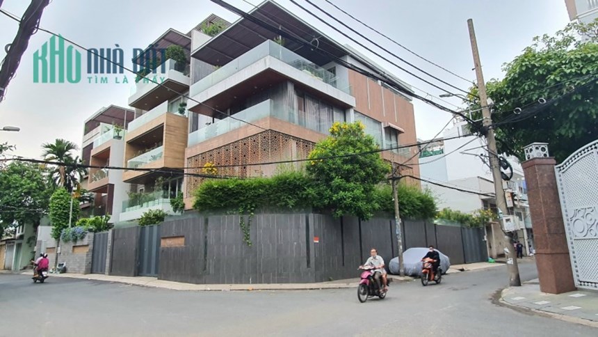 Siêu biệt thự duy nhất K300, P12, Tân Bình, 10x17m, 3 lầu, giá 45 tỷ