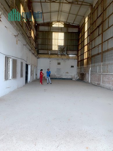 Cho thuê kho 300M, ĐIỆN 3FA, kv Ngọc Hồi Thanh Trì, giá 12tr/th