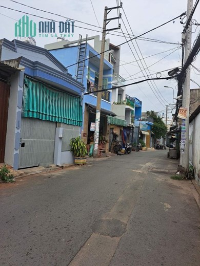 BÁN NHÀ TỈNH LỘ 10  - BÌNH TÂN -  Ô TÔ NGỦ TRONG NHÀ - 70m2 - CHỈ 4,3TỶ