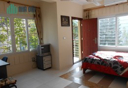 Căn hộ 2 ngủ đẹp, full nt, sáng  thoáng, gần Lotte, cv nước, ao sen, hồ Tây
