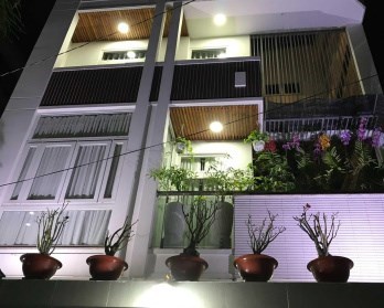 BIệt thự K300 42/ Nguyễn Minh Hoàng 10x18m, 3 lầu, giá 45 tỷ TL