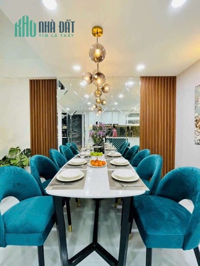 BIệt thự K300 42/ Nguyễn Minh Hoàng 10x18m, 3 lầu, giá 45 tỷ TL