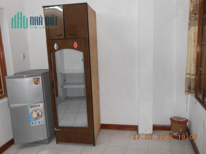 28m2 Khép kín rất trung tâm, sáng thoáng, ở ngay.