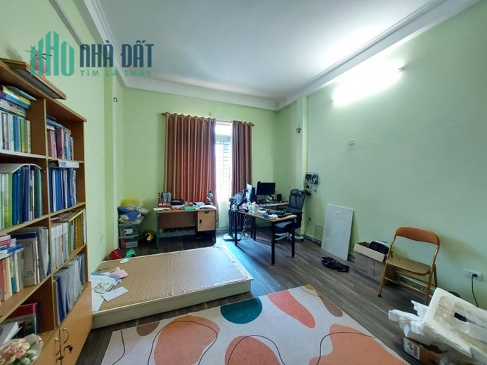 Nhà Đẹp dân xây phố Vũ Xuân Thiều, ngõ ô tô, DT 70m2 x 3T, MT 4.3m,  nhỉnh 8 tỷ
