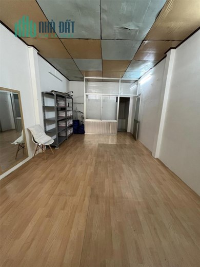 -Bán nhà hẻm 107/*/* Ni Sư Huỳnh Liên, phường 10, Tân Bình - 40M2 5,2tỷ