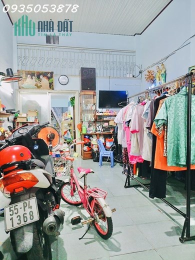 Mặt tiền Tân Phú 12m - ngay chợ Tân Hương - giá cực rẻ - 62m2 - chuẩn - sổ A4 - hơn 6 tỷ
