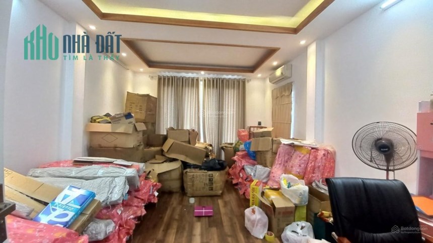 Bán nhanh nhà chính chủ, phố Nam Dư, ngõ thông, lô góc, ô tô vào nhà, DT 38/45m2x5T, giá 4,85 tỷ