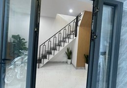 ♪Nhà Lý Thái Tổ, kiệt thông, gần đường, sổ hồng, nhỉnh 1 tỷ