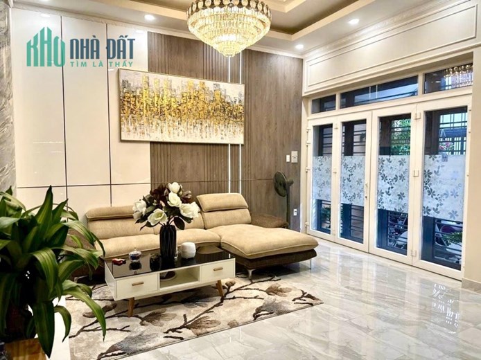 BÁN BIỆT THỰ TT QUẬN 1, DT 115m, NỞ HẬU - NGANG KHỦNG 6.5m - 5 TẦNG ĐẸP HƠN HÌNH  CHỈ 2x TỶ