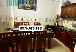 NHÀ 5 TẦNG - 40M2 - 2,X TỶ -Ô TÔ ĐỖ CỬA CHỈ 2,x TỶ THỊ TRẤN ĐÔNG ANH