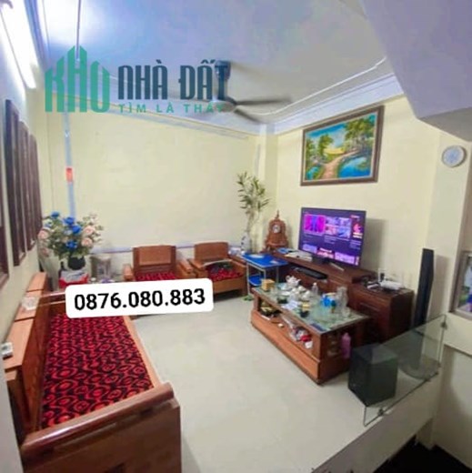 NHÀ 5 TẦNG - 40M2 - 2,X TỶ -Ô TÔ ĐỖ CỬA CHỈ 2,x TỶ THỊ TRẤN ĐÔNG ANH