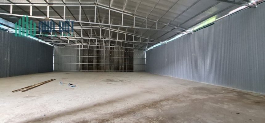Cho thuê kho xưởng tại Triều Khúc, 440m giá  65k/m điện 3 fa nước sạch đầy đủ