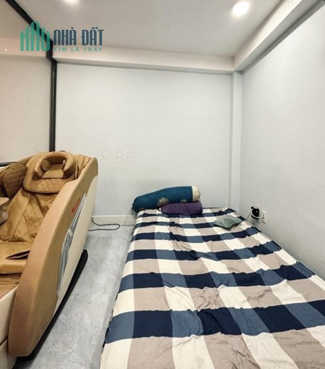 GIẢM GẤP 600 TRIỆU - KHU VIP PHÚ NHUẬN - NGAY ĐƯỜNG HOA - 40M2 - 4 TẦNG CHỈ NHỈNH 6 TỶ