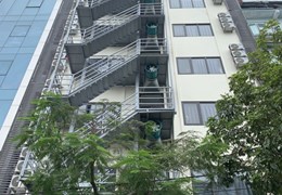 Hồ Tây Lộng Gió- Nhà có Hoàn Công. Tòa nhà Nhật Chiêu 200m2 mt 15m 53 tỷ doanh thu 250tr/tháng