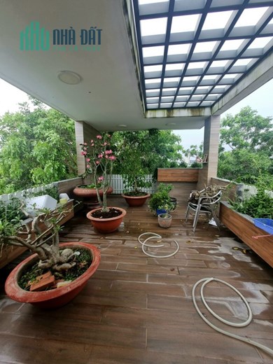 Bán nhà MT Phạm Thế Hiển - 4.5x28- 4 tầng - Đẹp Lung Linh - Kinh Doanh Đỉnh