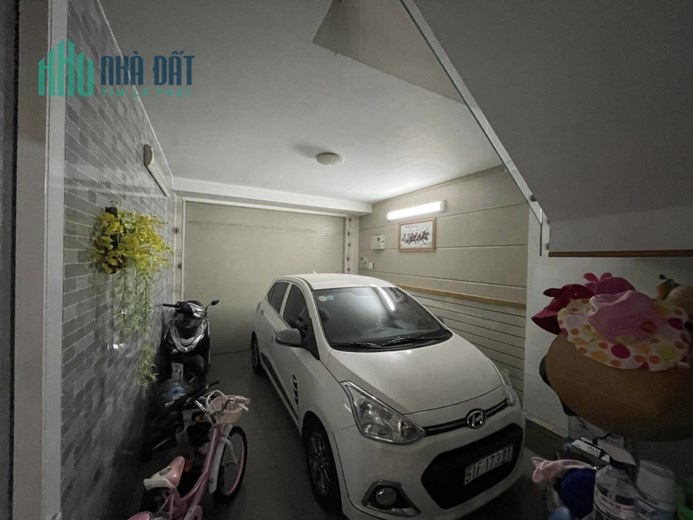 Chủ kẹt tiền giảm sâu 4 tỷ, nhà HXH Phạm Văn Hai, Tân Bình, 168m2, ngang 8m, thu nhập khủng