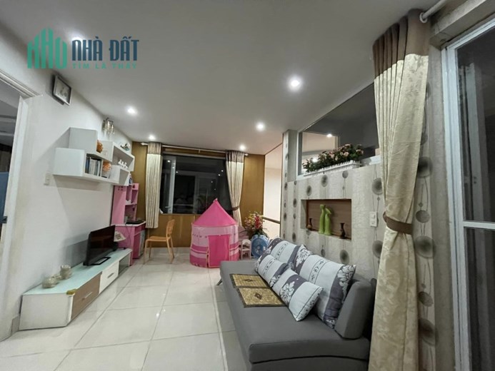 Chủ kẹt tiền giảm sâu 4 tỷ, nhà HXH Phạm Văn Hai, Tân Bình, 168m2, ngang 8m, thu nhập khủng