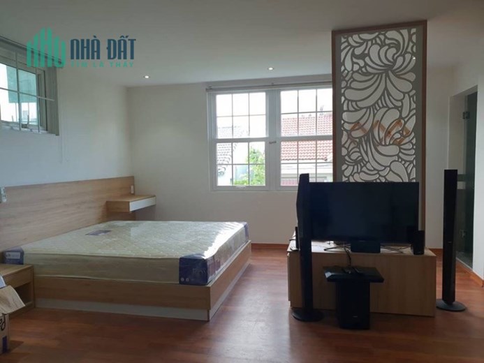 BÁN NHÀ CĂN GÓC NGÃ TƯ 6 TẦNG - ĐƯỜNG 10,5M, HẢI CHÂU, ĐÀ NẴNG