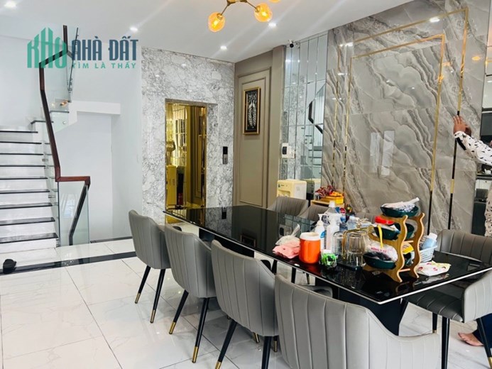 BÁN NHÀ MẶT TIỀN ĐỐNG ĐA 5 TẦNG VỪA Ở VỪA KINH FULL NỘI THẤT , THANH MÁY GIÁ NHÍCH 16TY