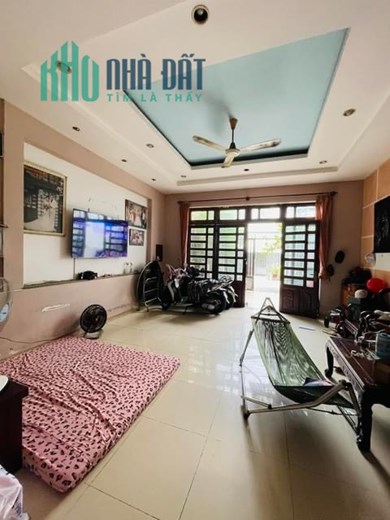 Bán Nhà Mặt Tiền Đỗ Nhuận Tân Phú- 5.8m x 17m - Ở Ngay Chỉ 8.5 tỷ