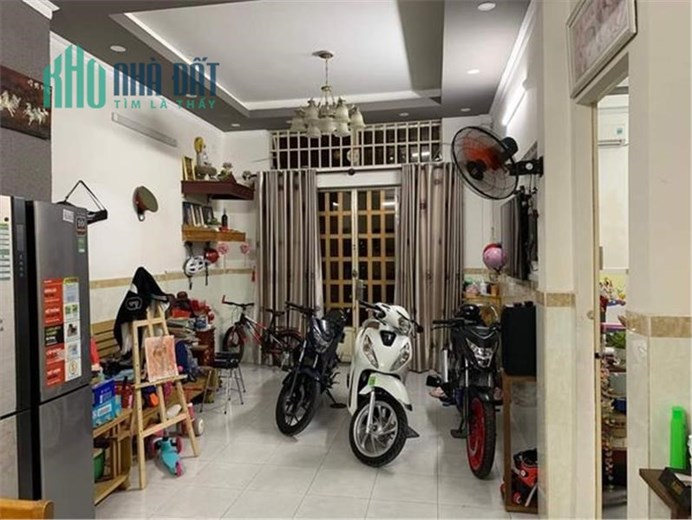 Bán nhà 4 tầng - 5 PN - Hẻm Ba Gác  60m Trần Bình Trọng Q.Binh Thạnh