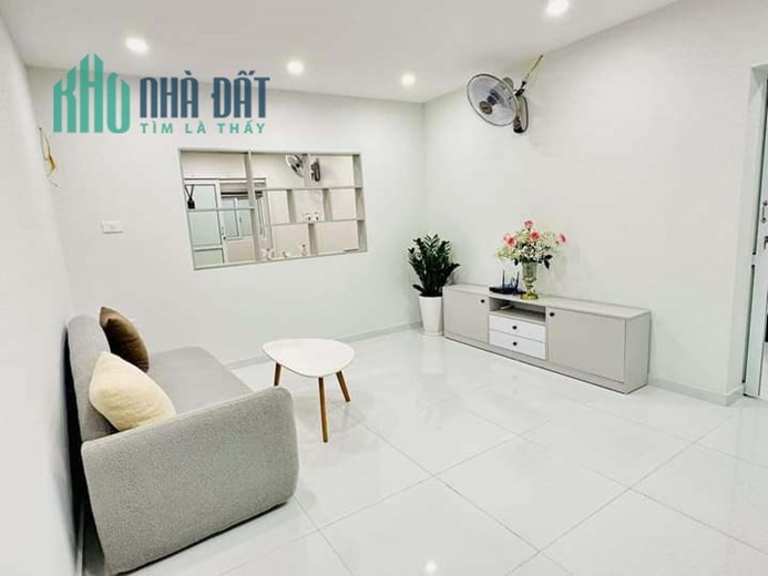 Bán Căn Hộ Tập Thể Bách Khoa - Hai Bà Trưng 35/80m2, 2 phòng ngủ đầy đủ công năng, phòng mới sáng