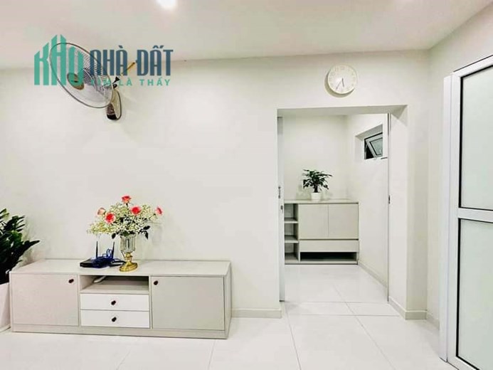 Bán Căn Hộ Tập Thể Bách Khoa - Hai Bà Trưng 35/80m2, 2 phòng ngủ đầy đủ công năng, phòng mới sáng