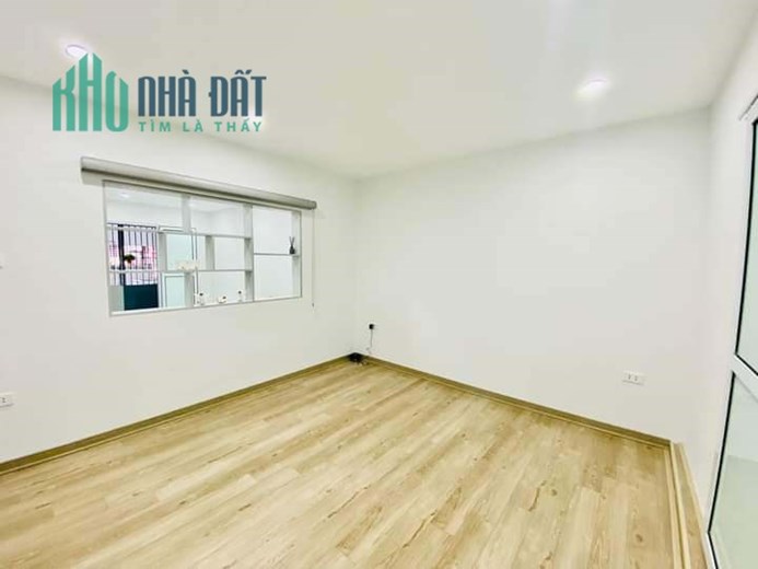 Bán Căn Hộ Tập Thể Bách Khoa - Hai Bà Trưng 35/80m2, 2 phòng ngủ đầy đủ công năng, phòng mới sáng