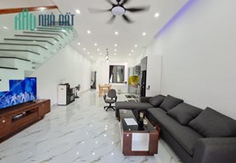 MẶT TIỀN ĐƯỜNG 7.5M - TẶNG FULL NỘI THẤT - KĐT PHƯỚC LÝ - GARA Ô TÔ GIÁ RẺ