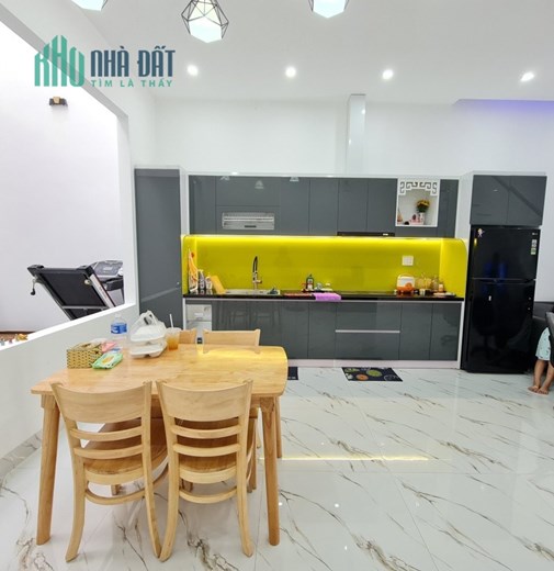 MẶT TIỀN ĐƯỜNG 7.5M - TẶNG FULL NỘI THẤT - KĐT PHƯỚC LÝ - GARA Ô TÔ GIÁ RẺ