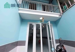 Bán Nhà Gần Ngã Tư Cầu Vượt Linh Xuân, Thủ Đức 36m2, 2 Tầng Chỉ Nhỉnh 2 Tỷ Vào Ở Ngay