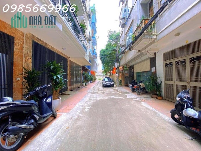 Gấp , 240tr Phân lô ngõ 238 Hoàng Quốc Việt , Vỉa hè , 50m, 12 tỷ