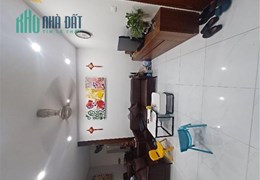Bán CC KĐT Resco 95mX 2,9 tỷ, 3P. Ngủ, tặng nội thất, sổ đỏ chính chủ, căn góc.