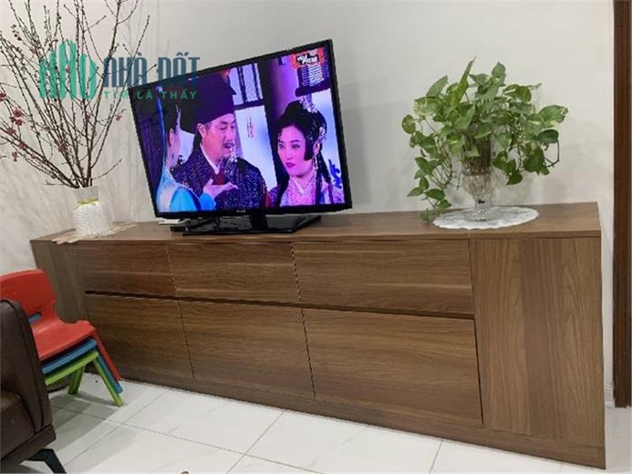 Bán CC KĐT Resco 95mX 2,9 tỷ, 3P. Ngủ, tặng nội thất, sổ đỏ chính chủ, căn góc.