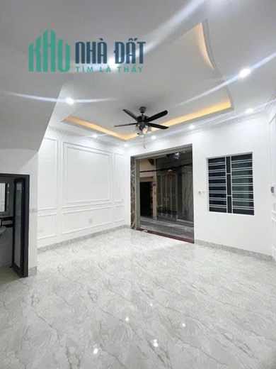 Bán Nhà Mới  Trung Tâm Hành Chính Phường Thụy Phương 37m2 * 4 Tầng, 3.45 tỷ Bắc Từ Liêm.0965283789