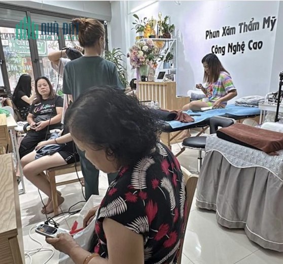Bán Nhà 3.8 Tỷ, 5 tầng Cho Thuê 14tr/th. Cạnh HV Cảnh Sát Đường Lê Văn Hiến .0965283789
