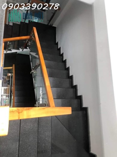 QUẬN 3- CƯ XÁ ĐÔ THÀNH- XE HƠI VÀO NHÀ- NGANG 6M-NHỈNH 18 TỶ