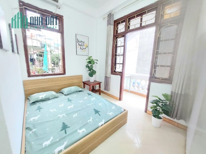 Cho thuê PKK Mỹ Đình, Full đồ, sạch sẽ, có ban công, 2 cửa sổ, 25m2, chỉ 3tr6