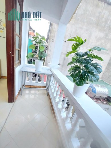 Cho thuê PKK Mỹ Đình, Full đồ, sạch sẽ, có ban công, 2 cửa sổ, 25m2, chỉ 3tr6