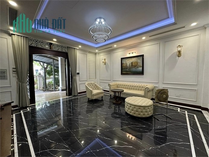 Cho thuê đa dạng căn biệt thự tại Vinhomes Golden River - Ba Son