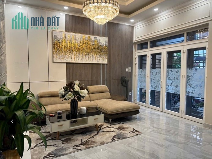 Bán Biệt thự Hai Bà Trưng - Võ Thị Sáu, Quận 1, DT: 6.4x18m, 5 Tầng, 6PN, Giá  29 tỷ.