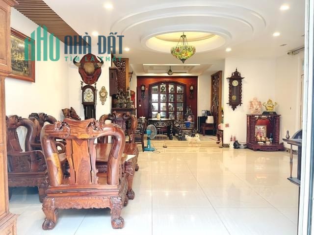 Bán nhà Biệt thự Lam Sơn  - Nguyễn Văn Đậu, Phú Nhuận, DT: 13x17m, 3 T -6PN, 36 tỷ.